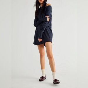 We the Free Free People Arden Long Sleeve
Size XS